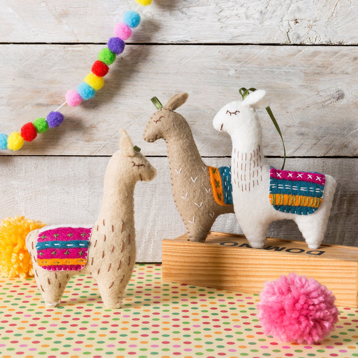 Llamas Felt Craft Kit, Corinne Lapierre, UK. Adult crafts