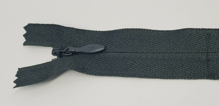 Concealed Invisible closed-end nylon zip No.3 8" 9" 14" 22". Auto-lock.