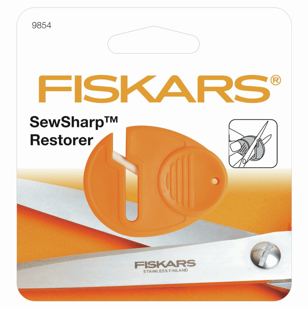 Scissor sharpener restorer by Fiskars