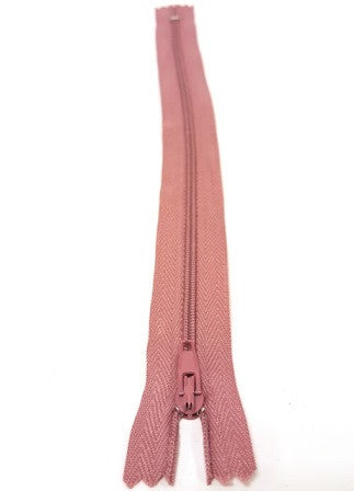 Nylon Closed End Auto-lock Zips No. 3: 8", 10", 16", 20" (20cm - 50 cm). Dressmaking, crafts.